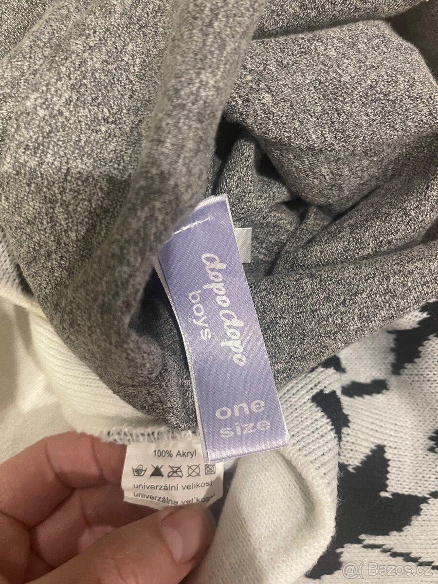 2 chlapecké čepice - 4