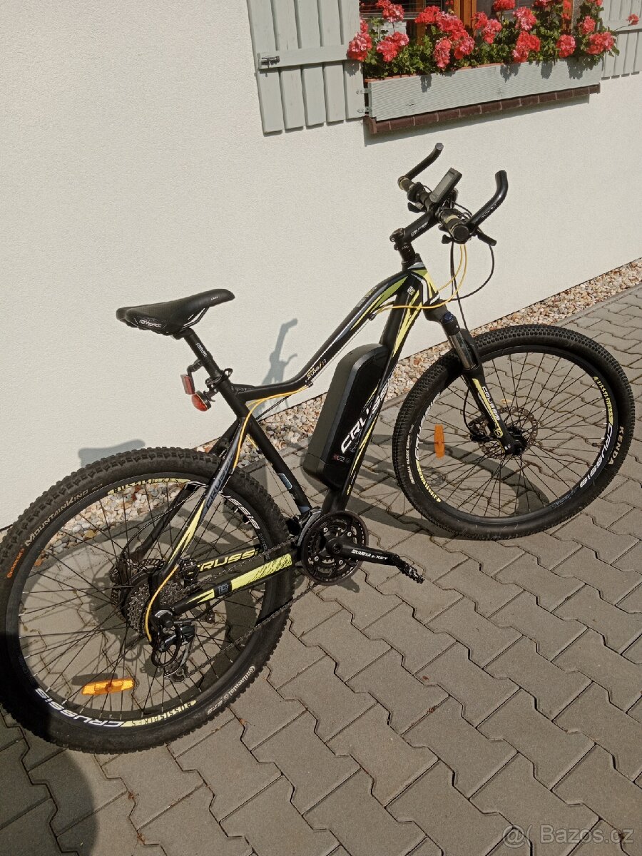 Crussis e-Atland 5,2 - 4