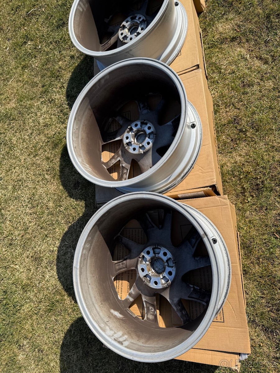 Originál Alu kola 5x112 r18 - 4