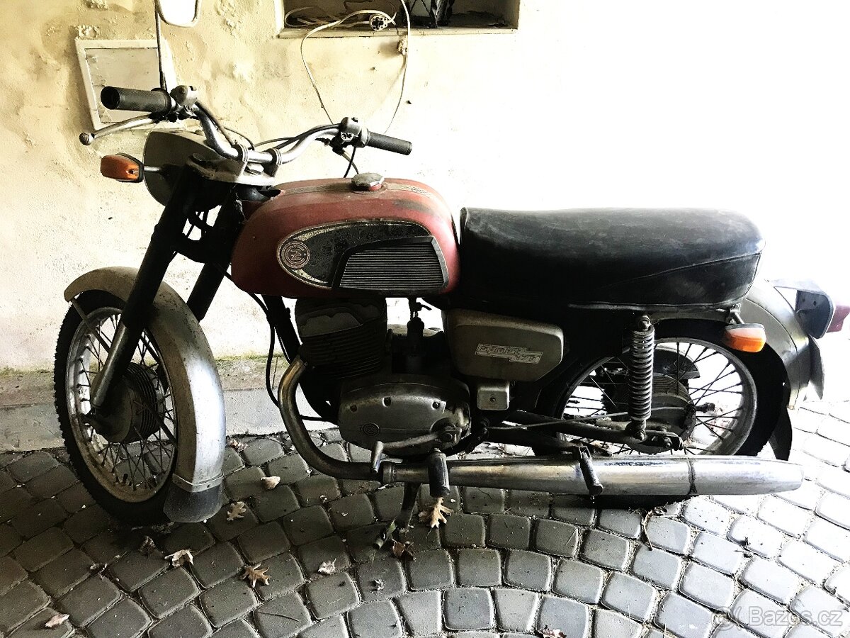 CZ 175, 477/00 - 4
