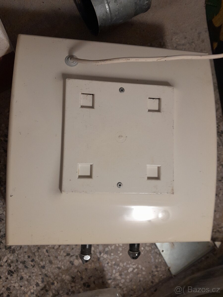 OHŘÍVAČ VODY MIRAVA 2,5 kW/10 l - 4