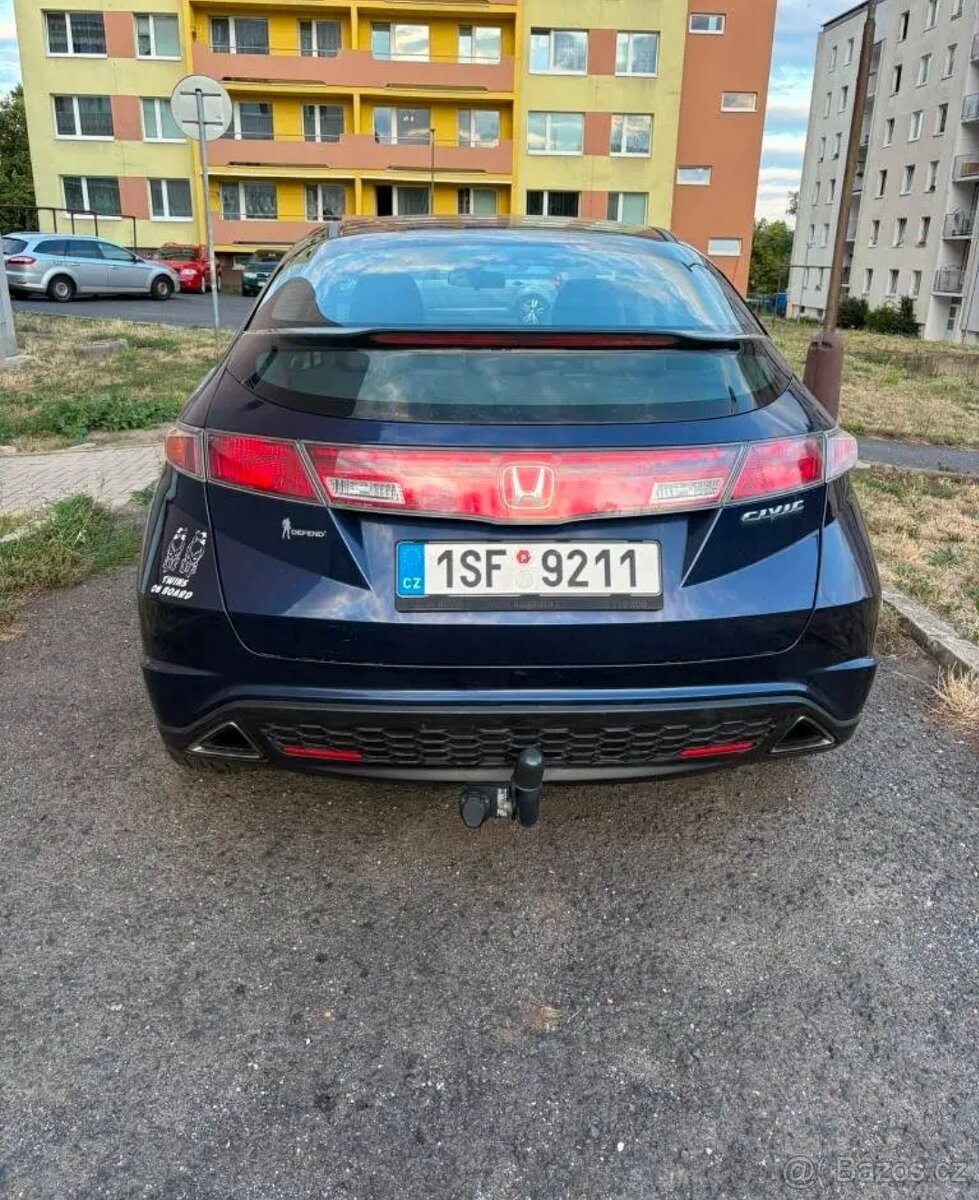 Honda civic 2.2 i-CTDi Ufo - 4