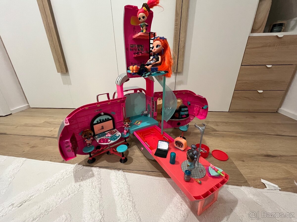 Úžasný karavan pro panenky L.O.L. - 4