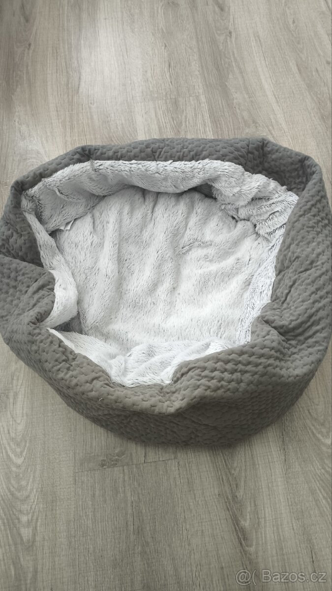 Luxusní pelíšek pro kočičku nebo menšího pejska - 4
