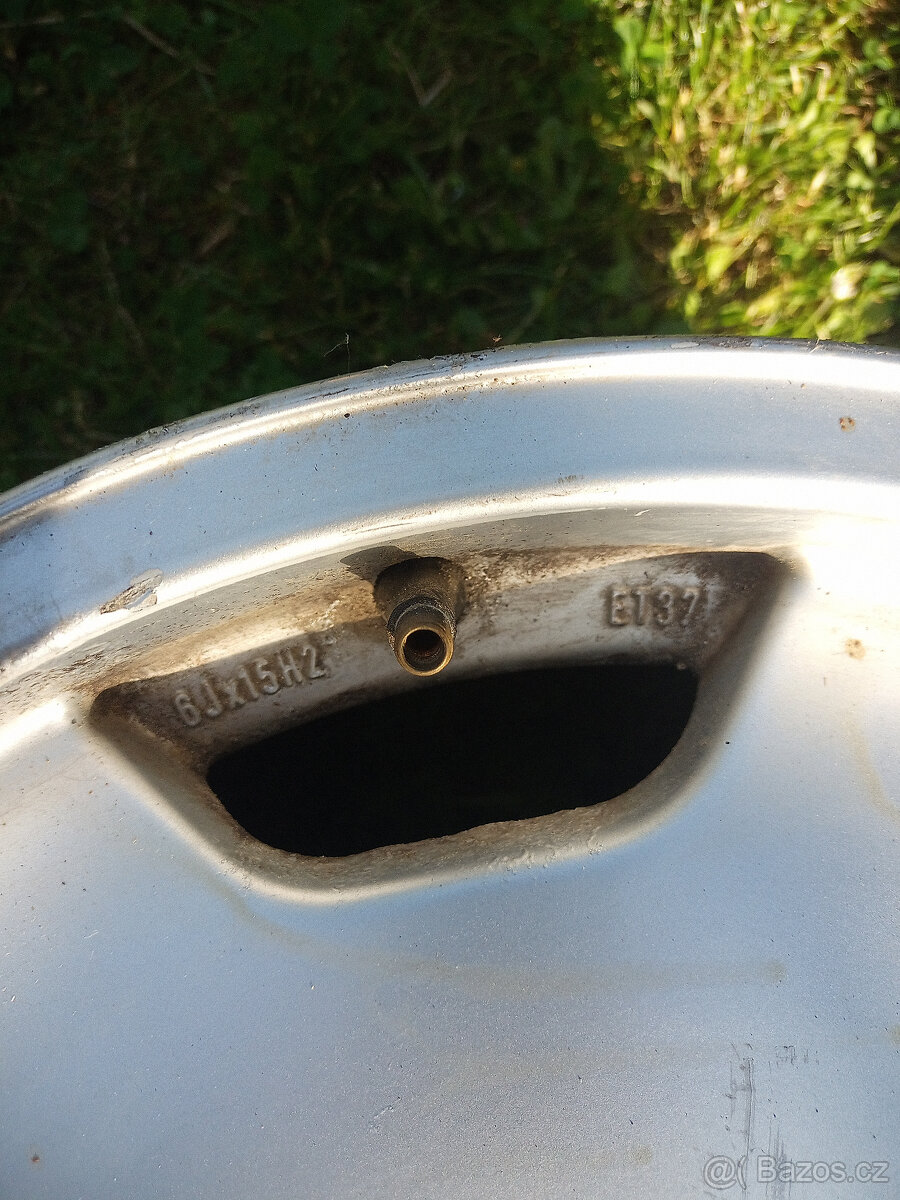 Audi 80 original disky 15" - 4