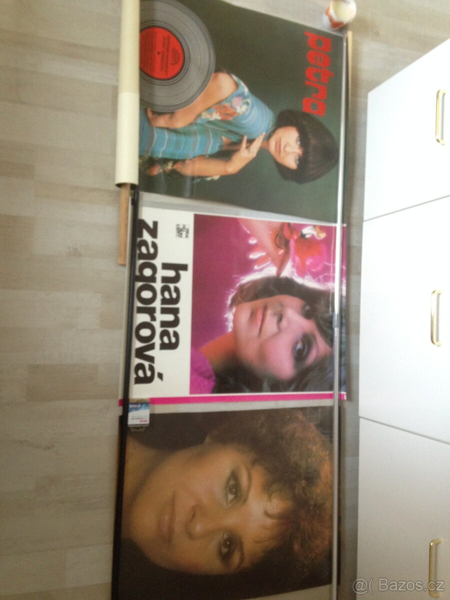 Staré plakáty zpěváků - 4