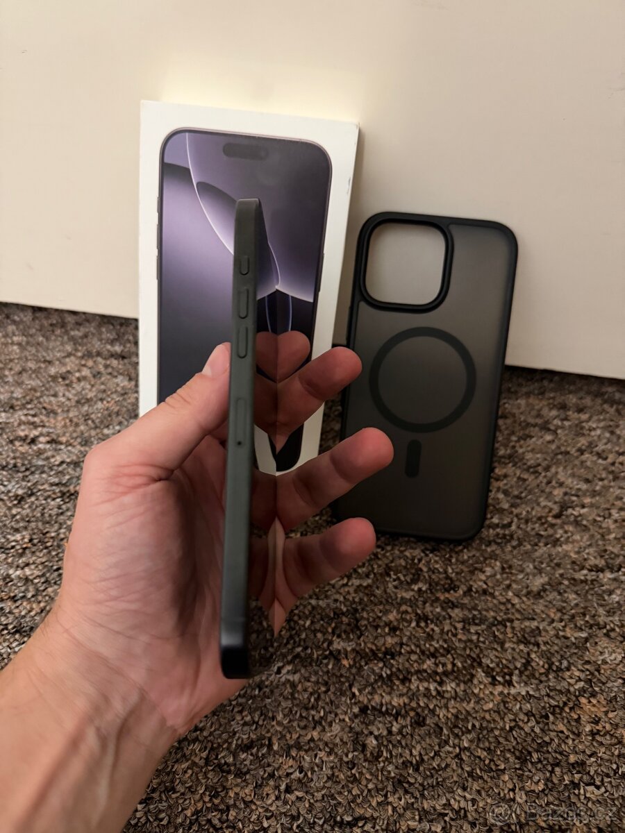 Apple iPhone 16 Pro Max 256gb Black Titan. Zaruka, TOP STAV - 4