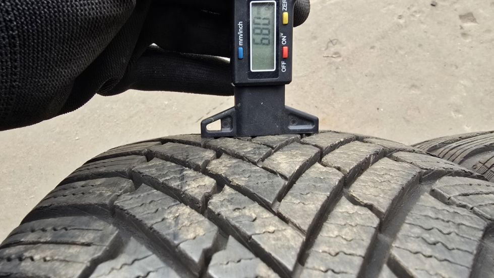 Zimní pneu 205/55/16 Continental - 4