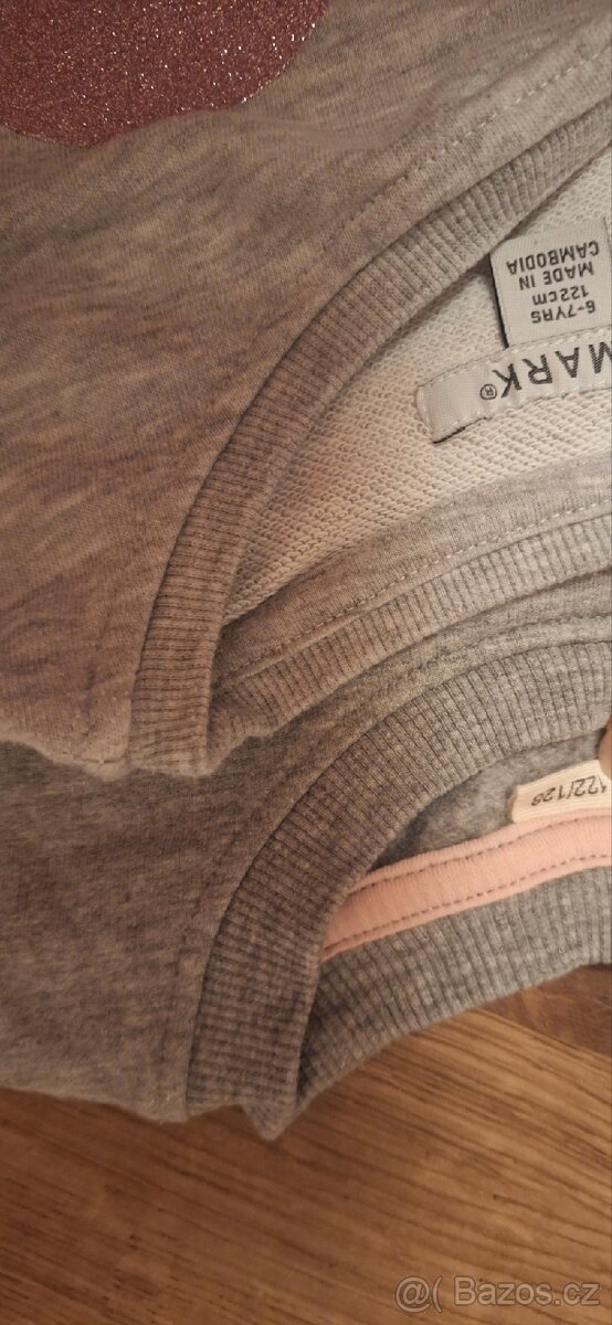 Dívčí mikiny,vel.122 - 4