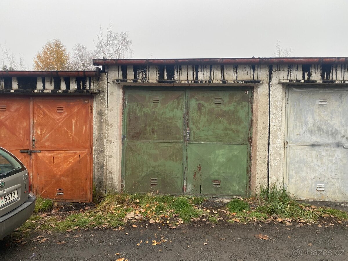 Prodej souboru 7 garáží, ul. Průhonická, Praha 10-Záběhlice - 4