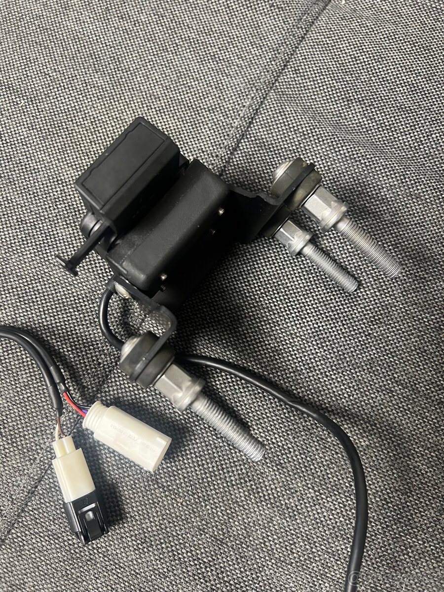 BMW držák navigace na motorku - 4