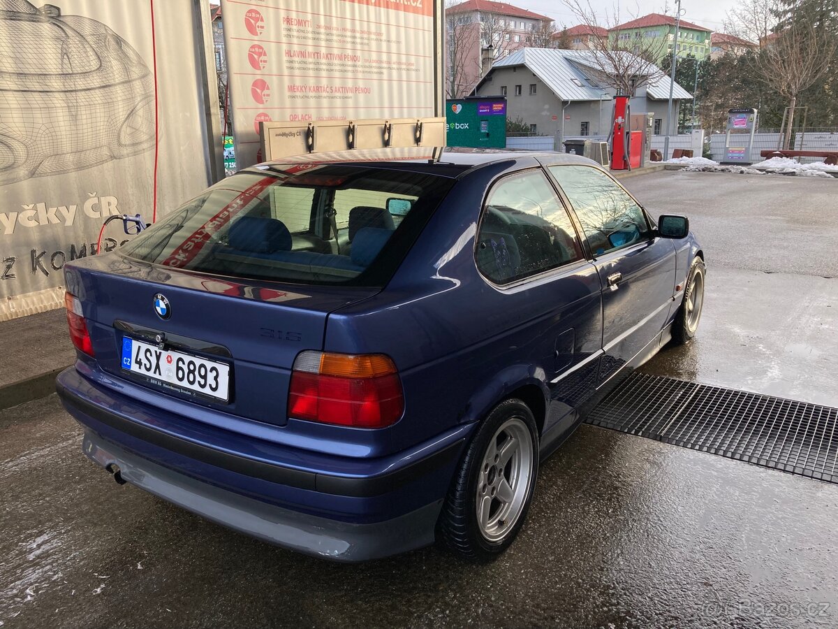 BMW E36 Compact - 4
