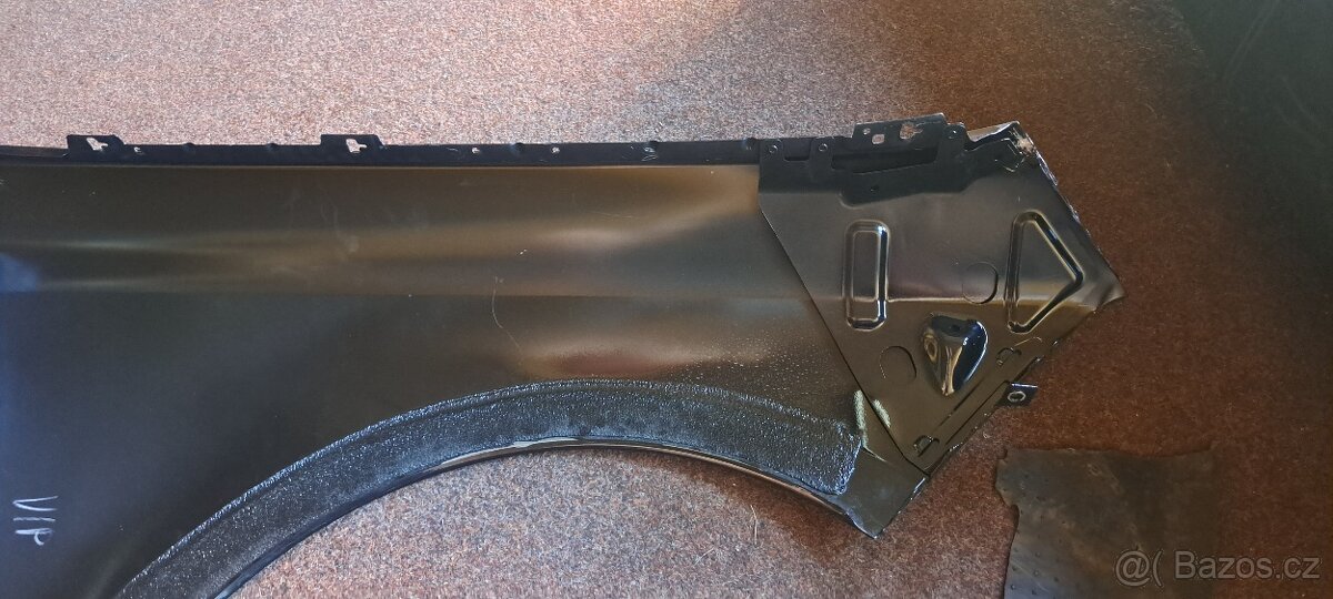 Levy predni blatnik bmw 7 g70 - 4