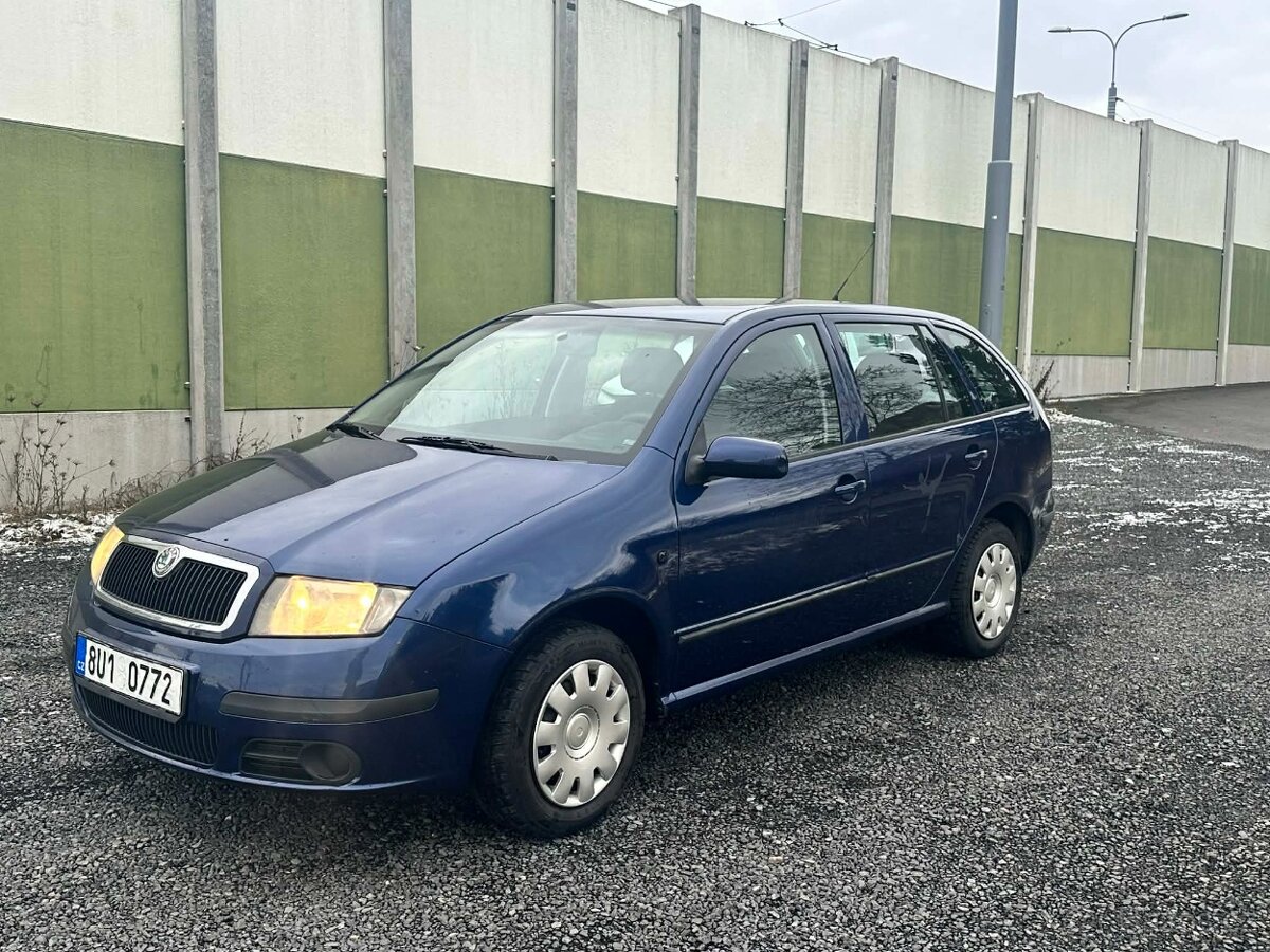 Fabia - 4