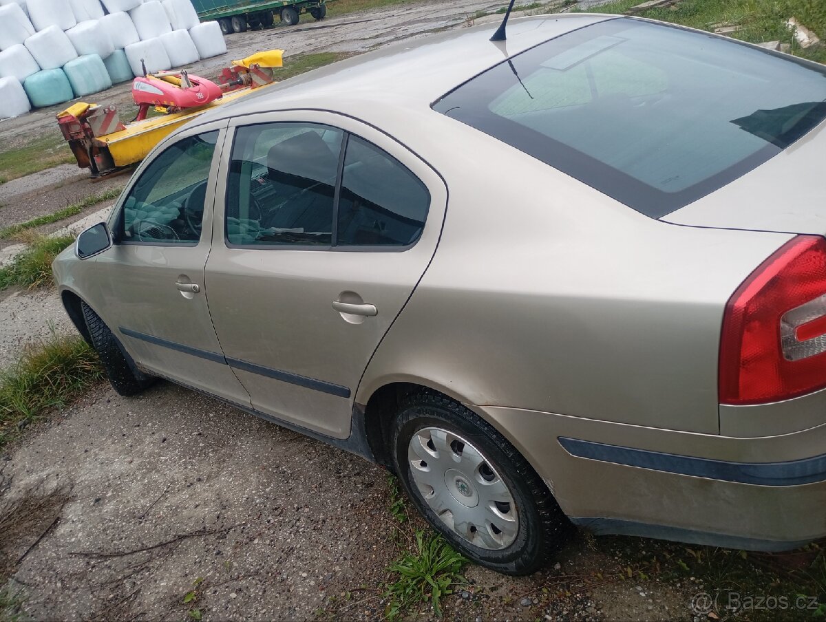 Octavia 2 2,0 FSI, 9201 - 4