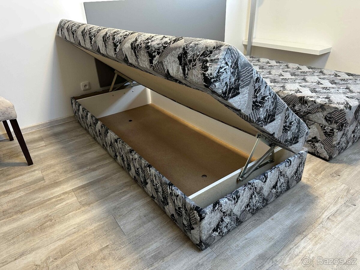 Postel s úložným prostorem - 4