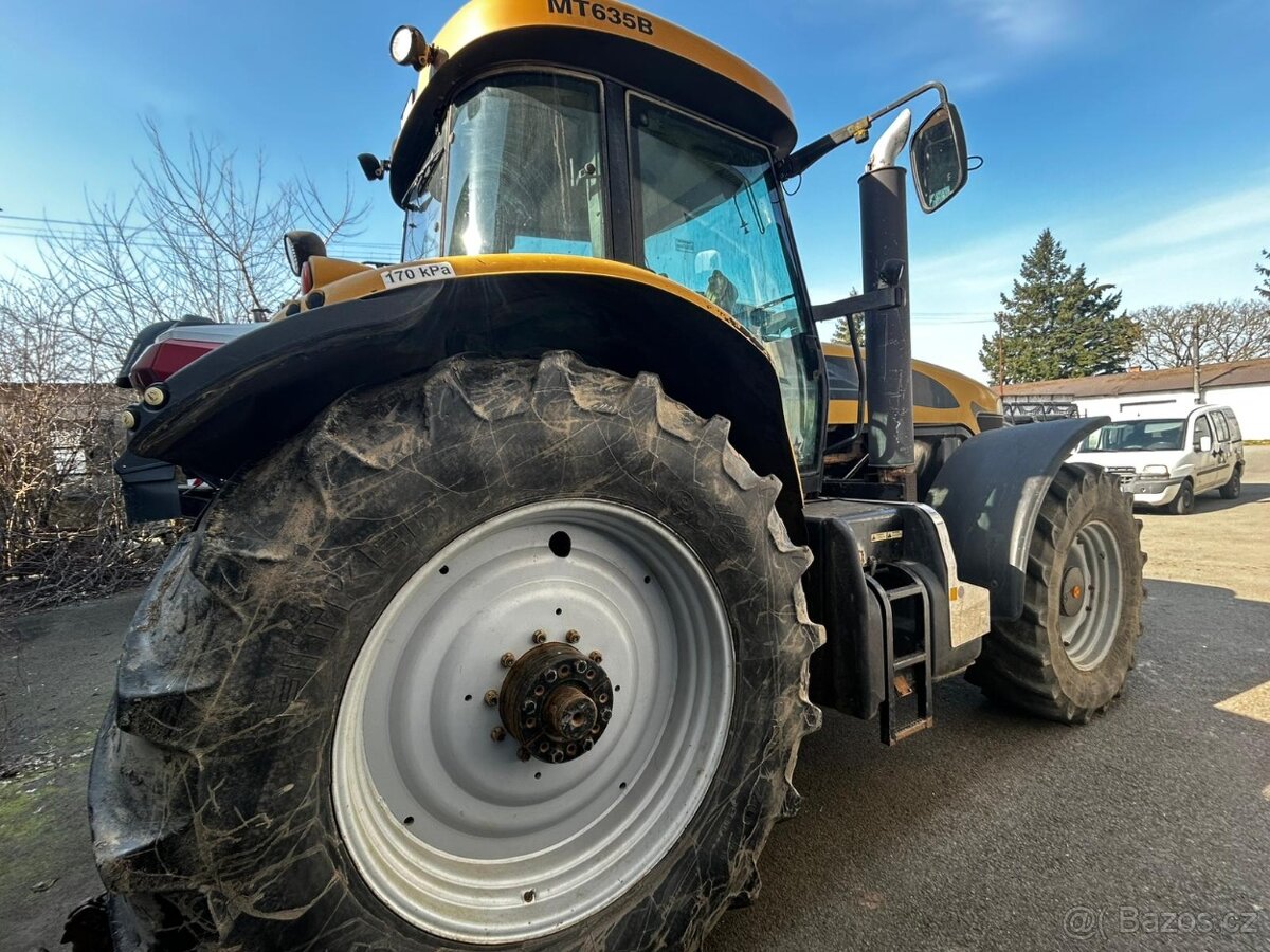 Challenger MT 635 B - 4