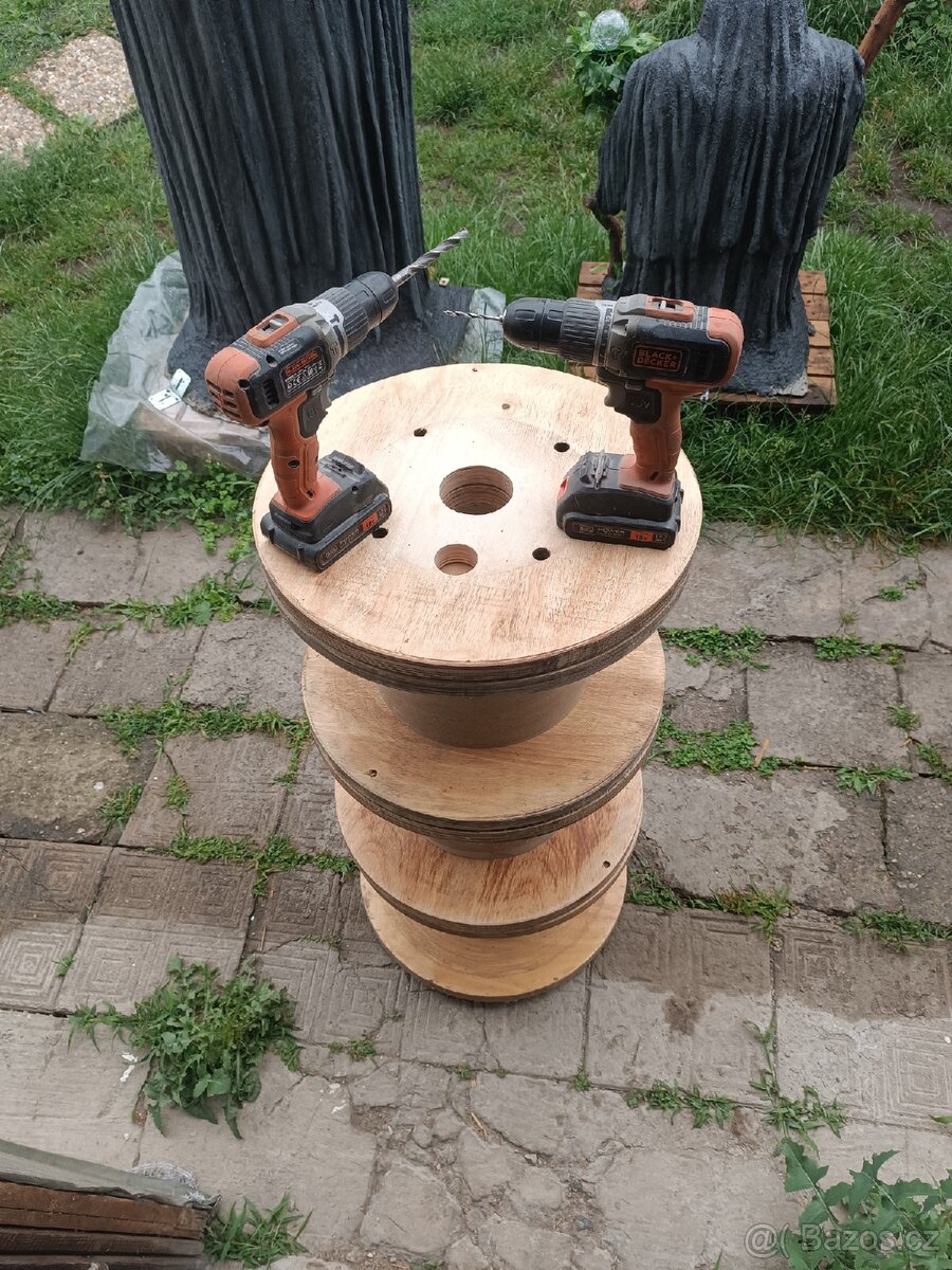 Stolek, stůl, ponk , pracovní stůl - 4