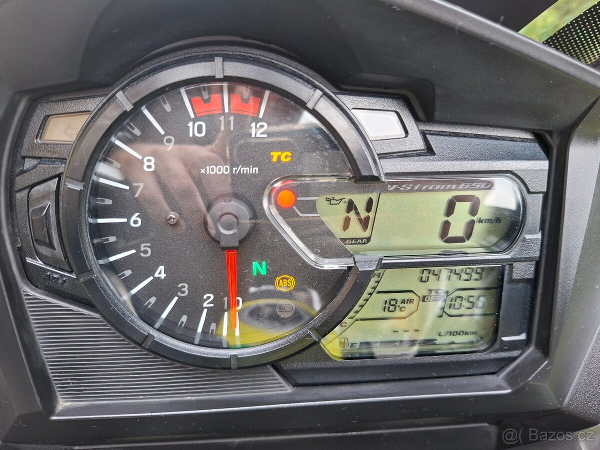 SUZUKI DL 650 VSTROM XT - 4