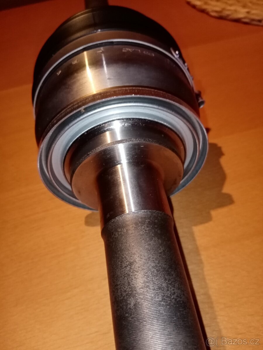 Hyundai Galloper přední levá poloosa original - 4