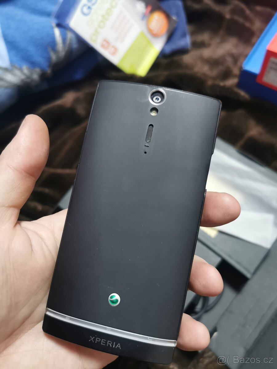 Sony xperia S LT26i - 4