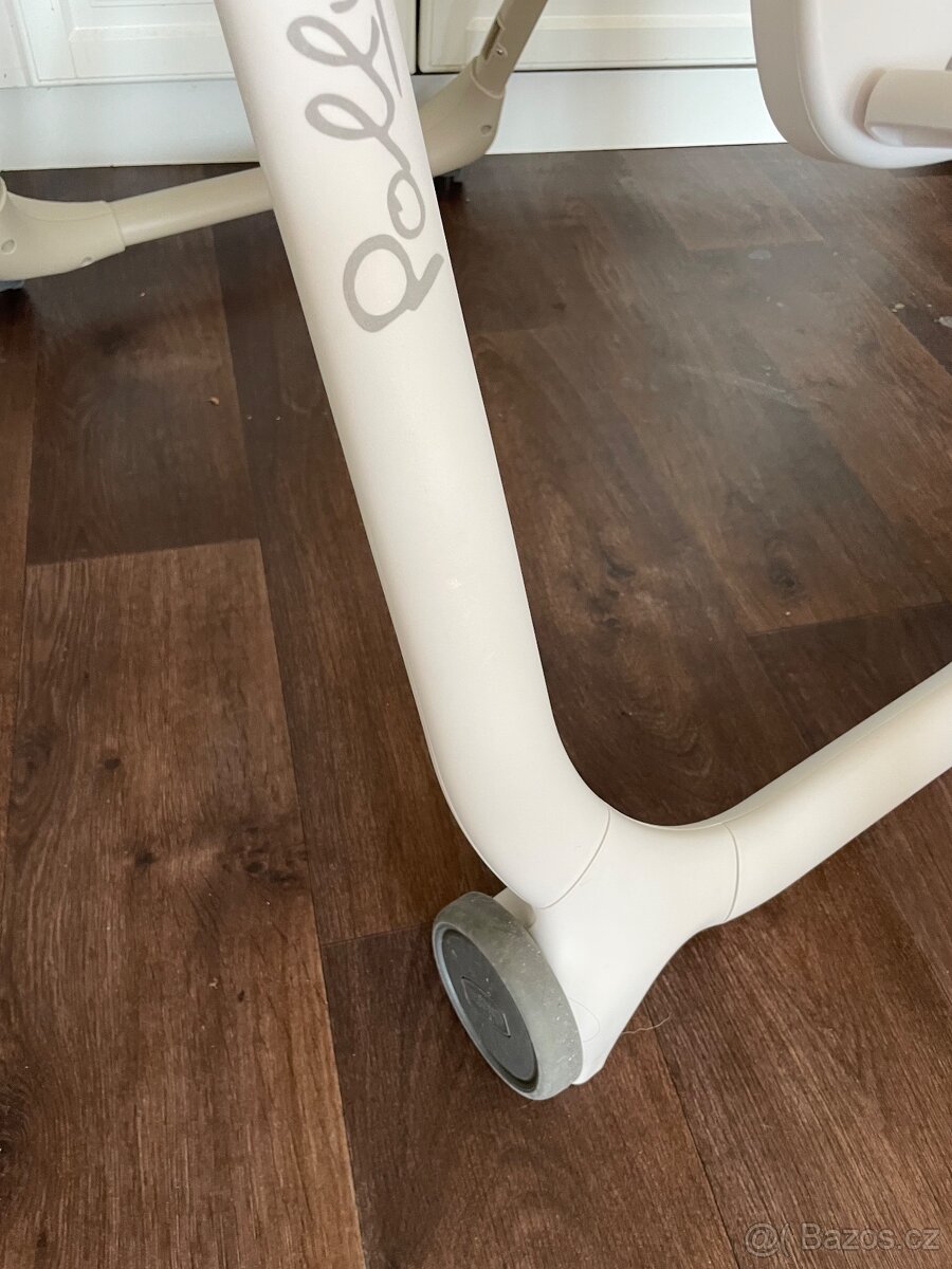 Jidelní židlička chicco polly progres5 - 4