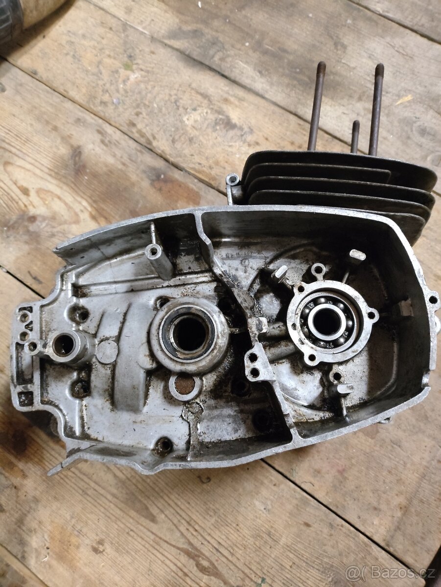 Prodám párové kartery na čezetu 175/477 + válec - 4