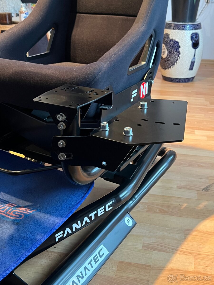 RSeat N1 - 4