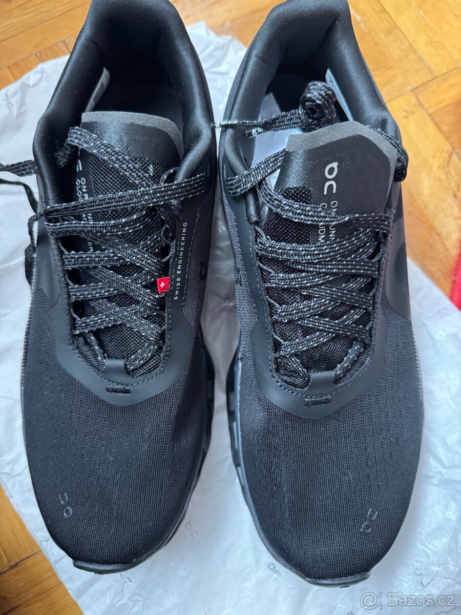 On cloud tenisky - 4