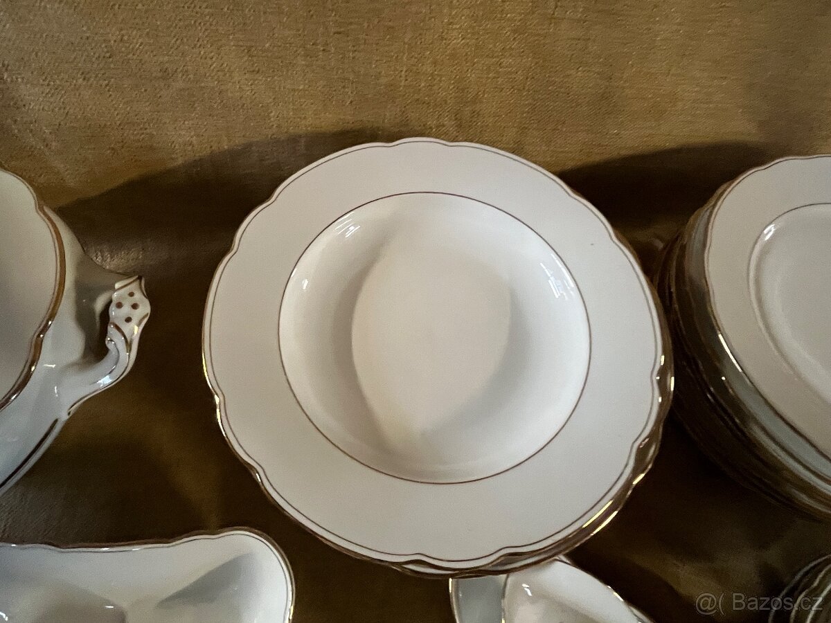 Jídelní set - 4