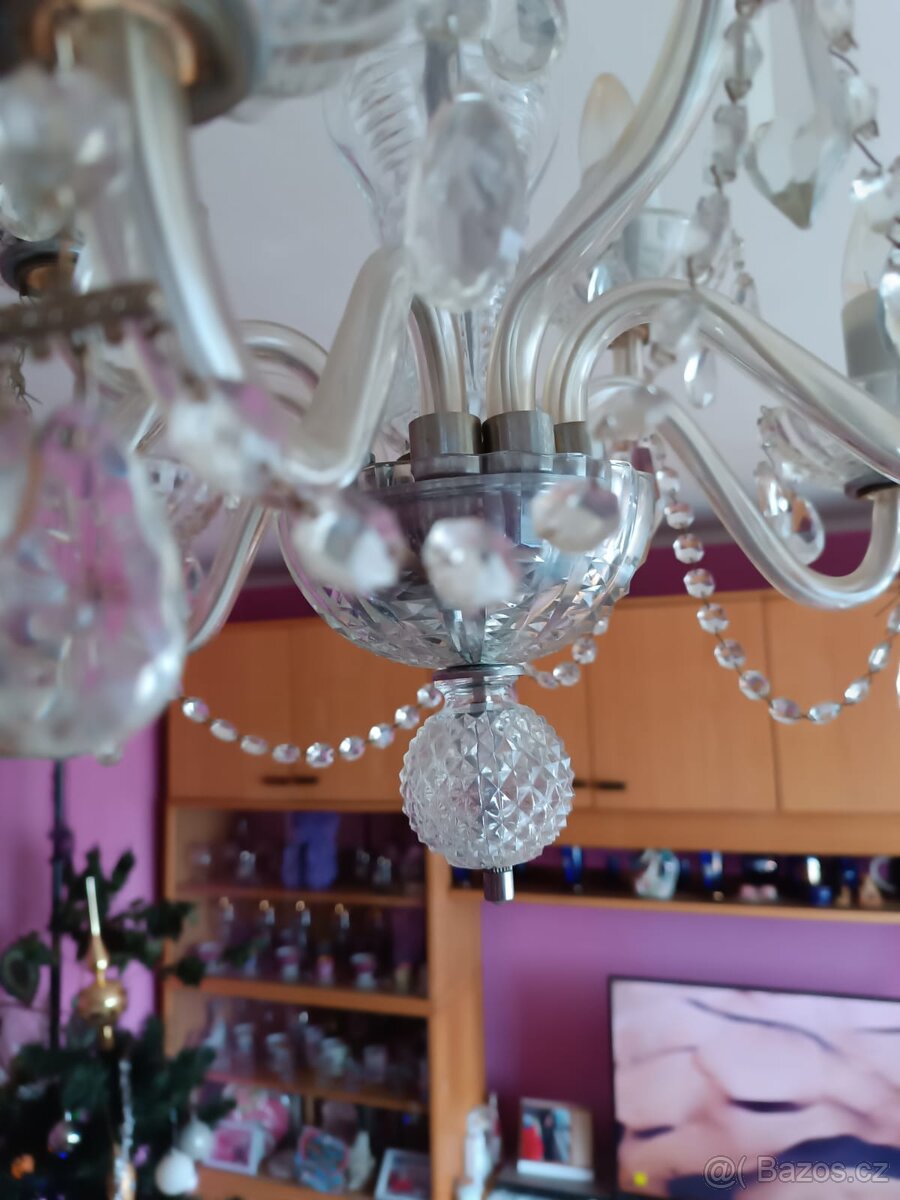 Křišťálový lustr 9 ramenný - 4