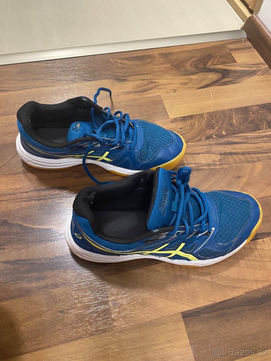 Sálové boty - ASICS UPCOURT 4, velikost stélky 25cm - 4