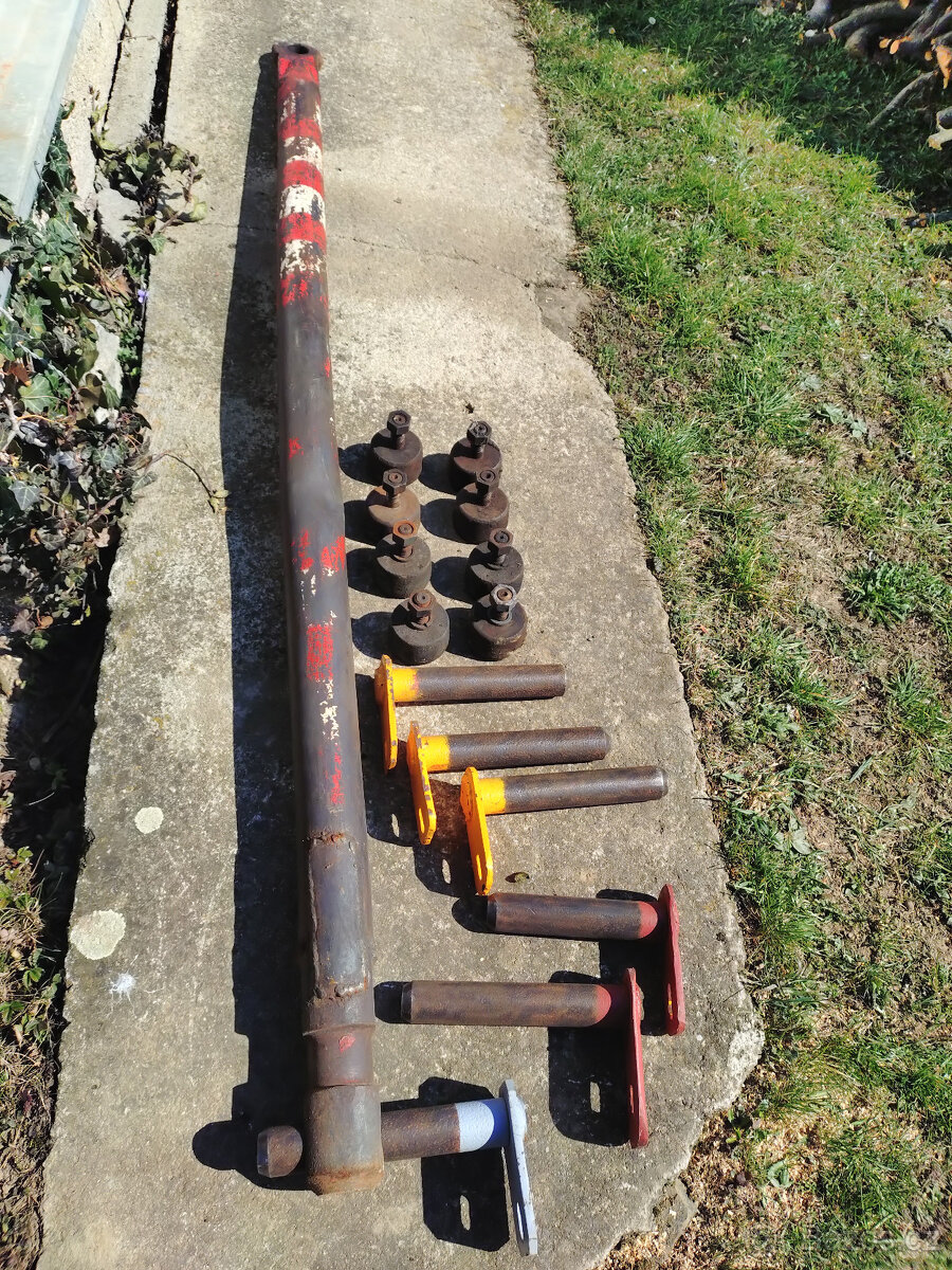 DH - 112, Poclain - díly - 4