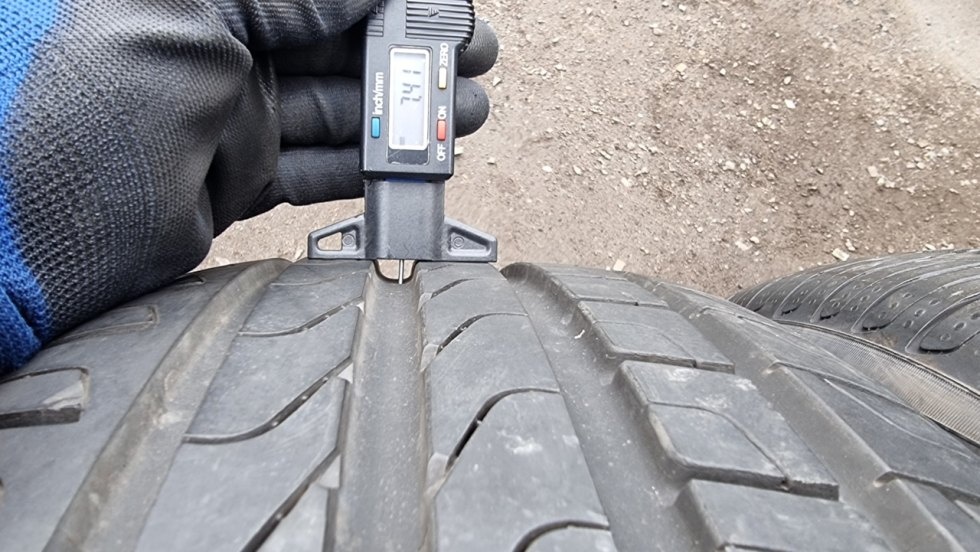 Letní pneu 235/55/19 Pirelli - 4