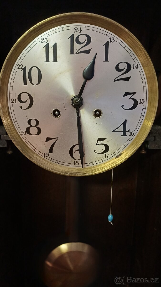 Hodiny nastěnné. - 4