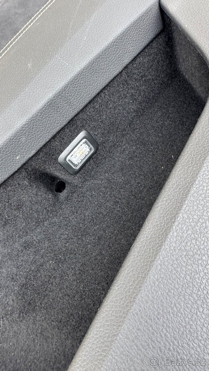 Tapce Škoda Superb 3 - 4