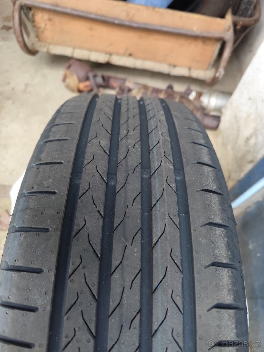 P : Continental letní 215/55 r18 - 4