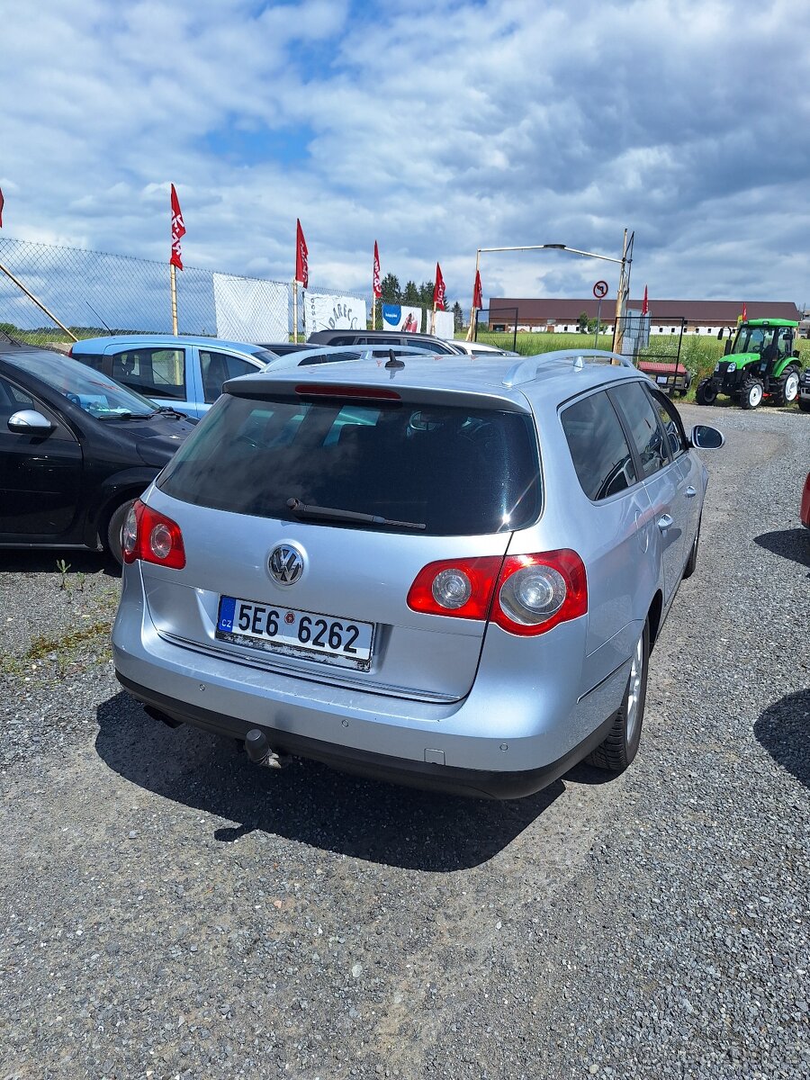 Volkswagen Passat 2.0Tdi 125Kw Highline DSG - 4