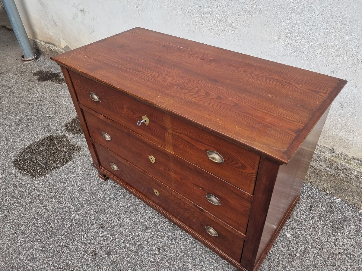 STARÁ DUBOVÁ KOMODA - 4