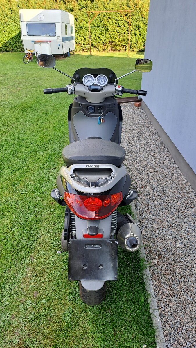 PIAGGIO BEVERLY 125,10,9kw - 4