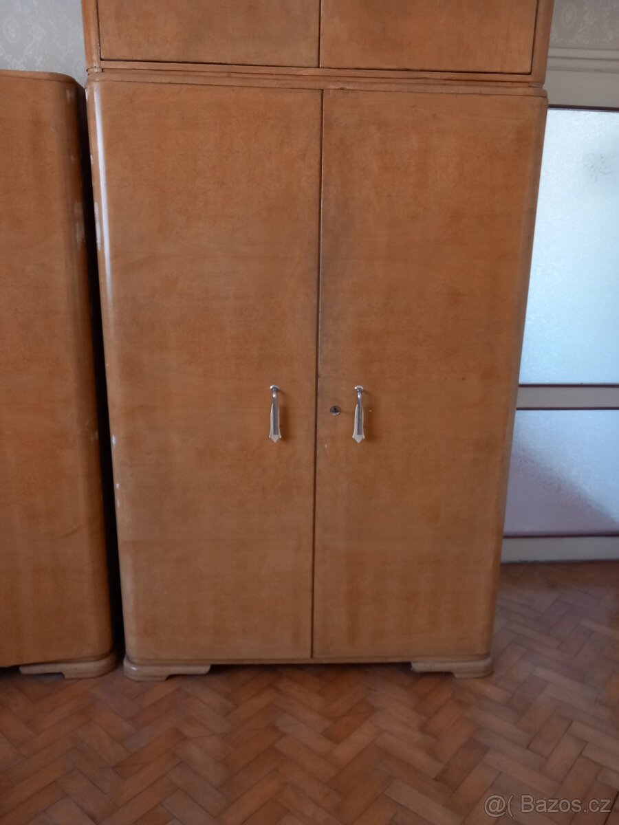 retro dřevěné skříně - 4