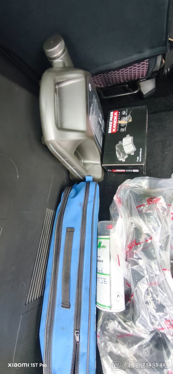 Ford C-MAX 1.6 benzín - 4