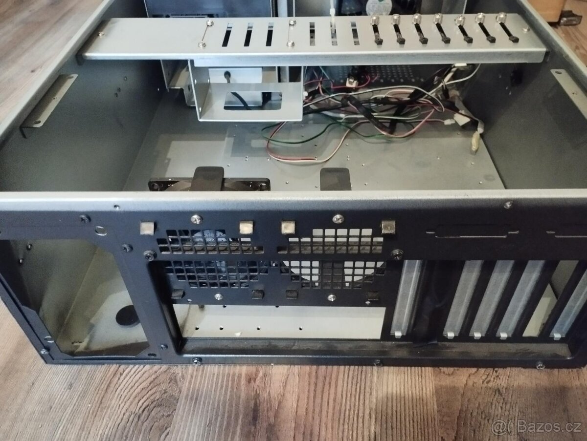 Rack ATX case - 4