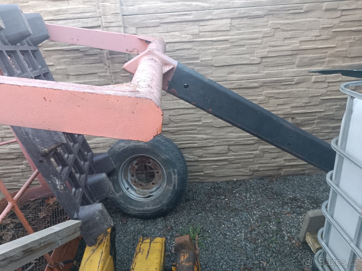 Pracovní plošina pro hydraulickou ruku - 4