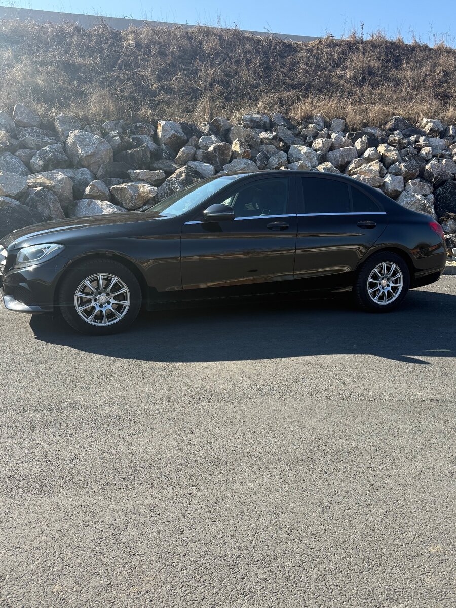 Mercedes C200d 2,2 100kw - 4