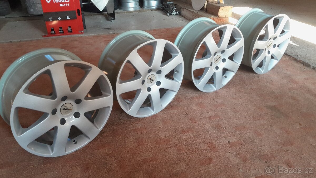 Alu kola BMW 5x120 - 4