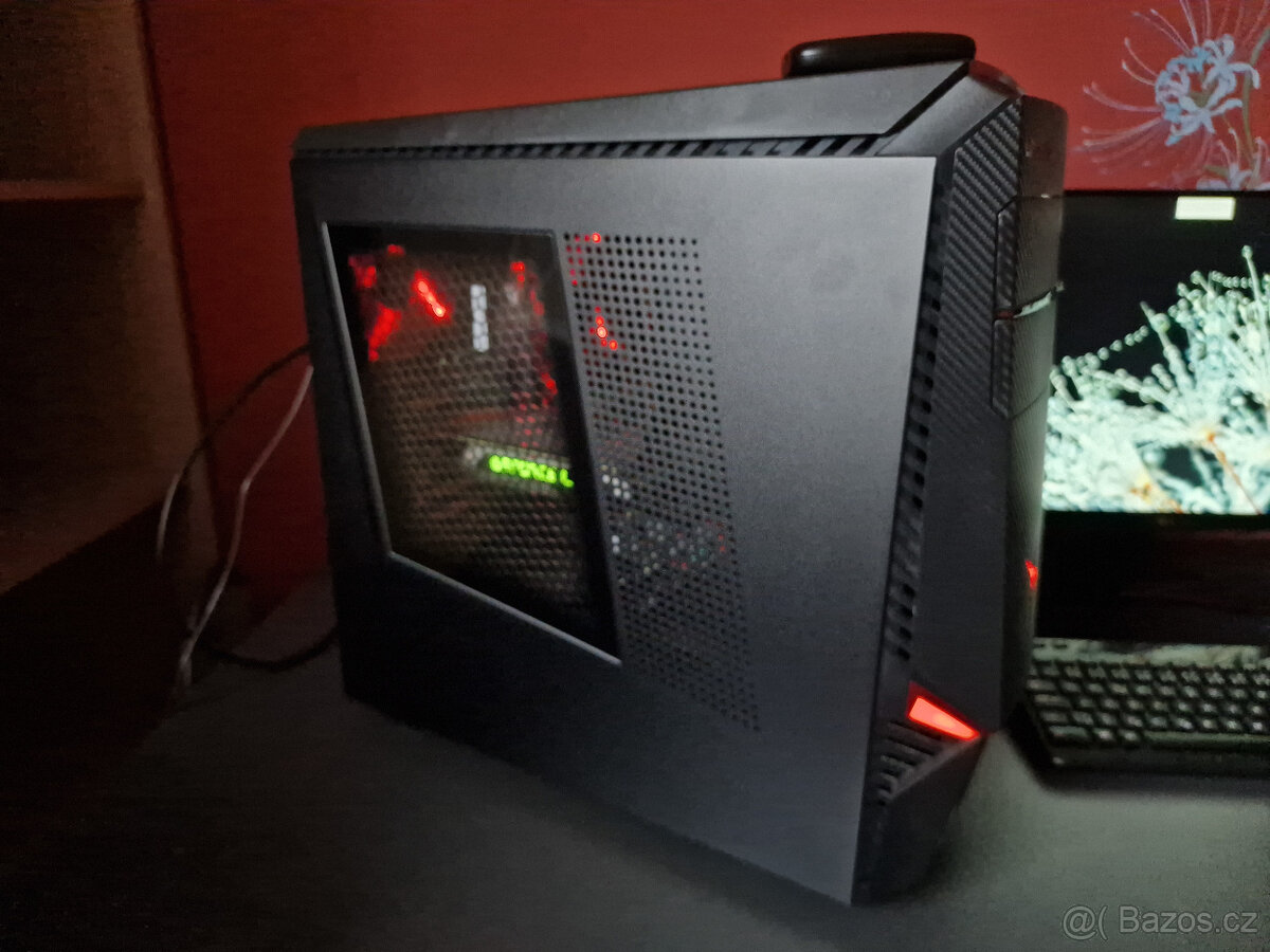Stolní počítač (herní) - 4