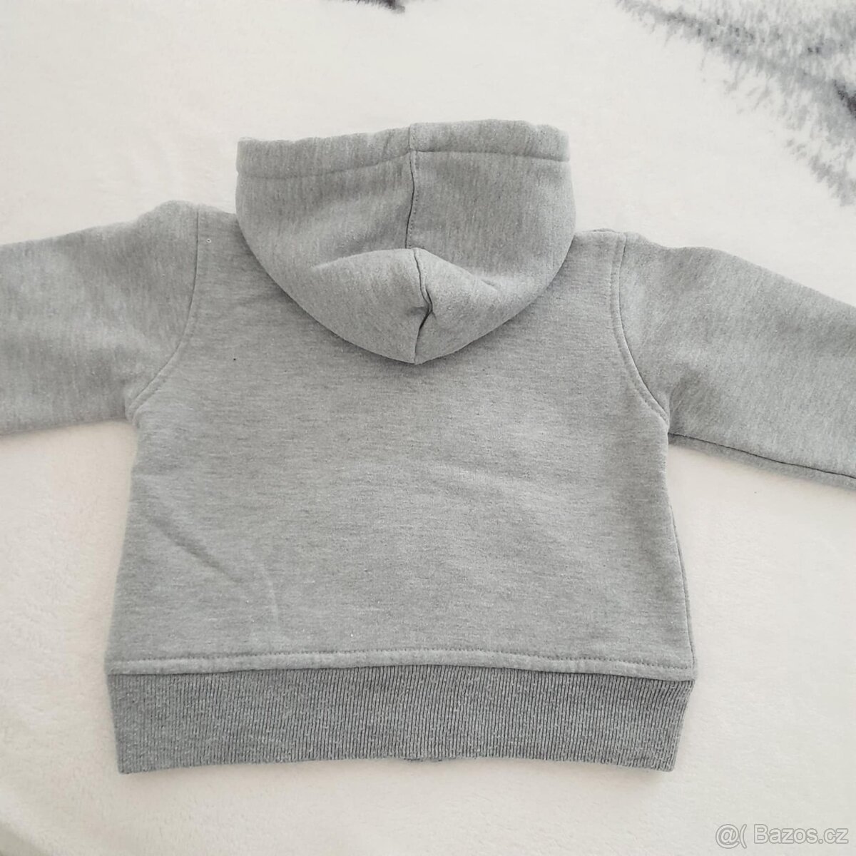 Mikina s kapucí - 4