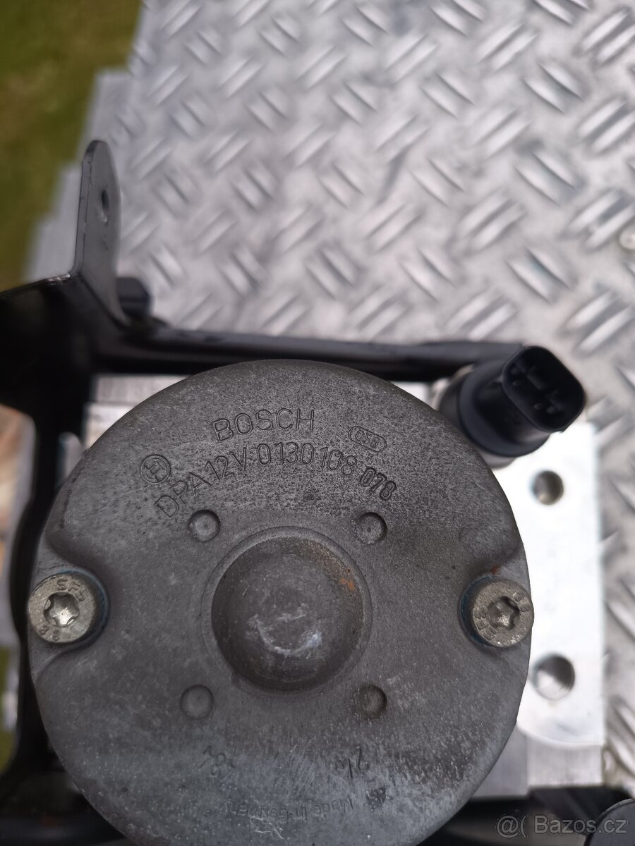 Abs / esp jednotka Superb 1 - 4