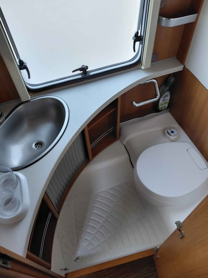 Karavan - 4